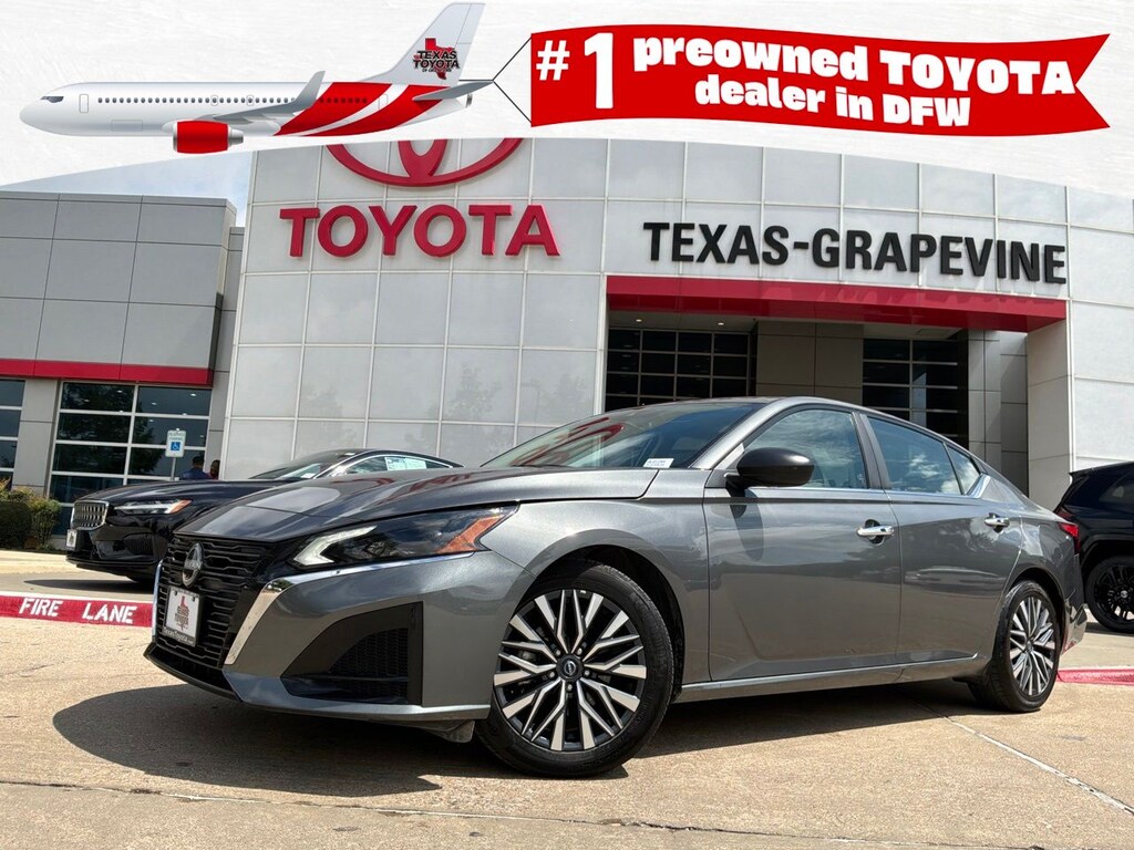 Used 2025 Nissan Altima 2.5 SV Sedan