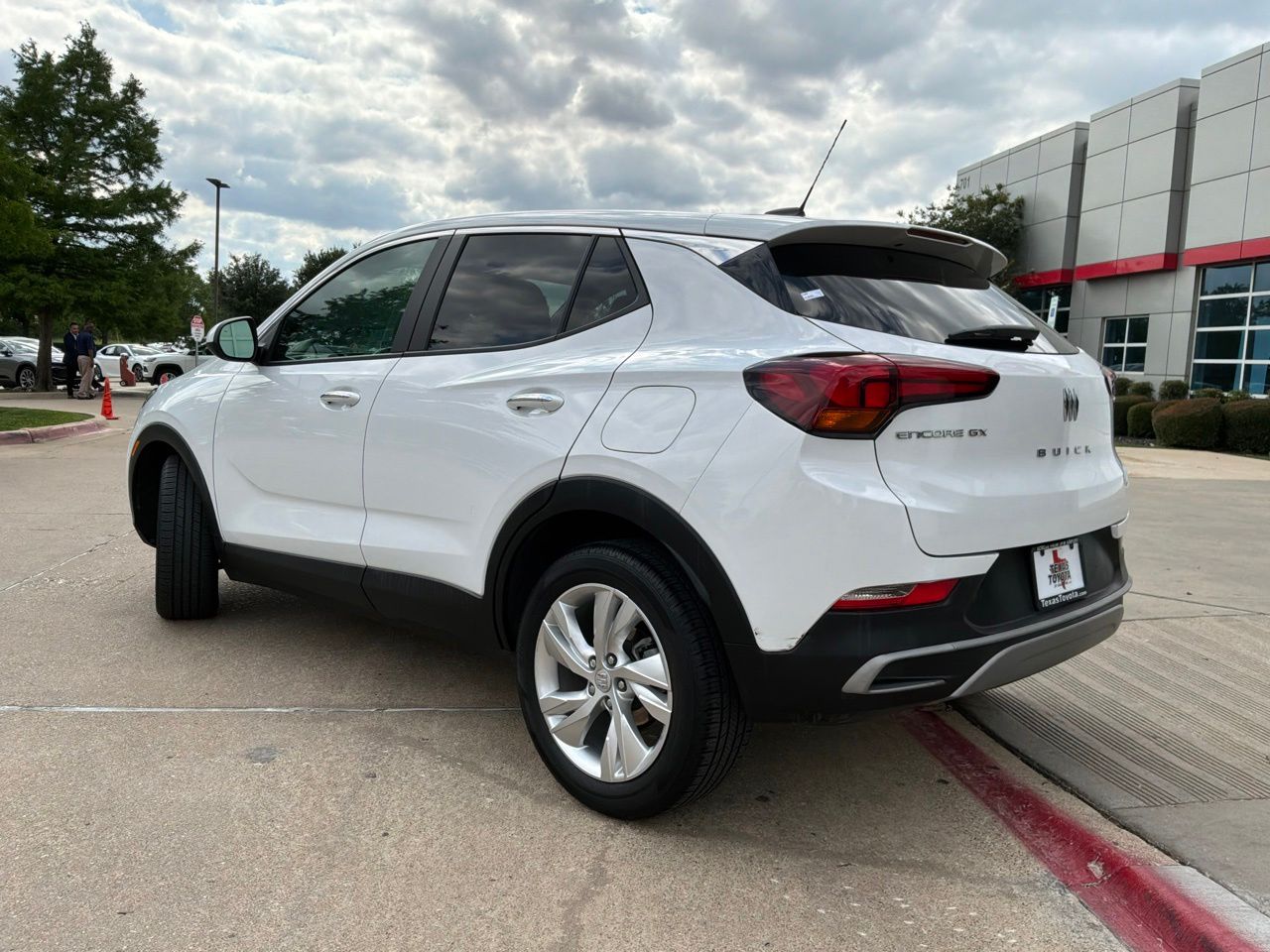 2025 Buick Encore GX Preferred - Photo 8