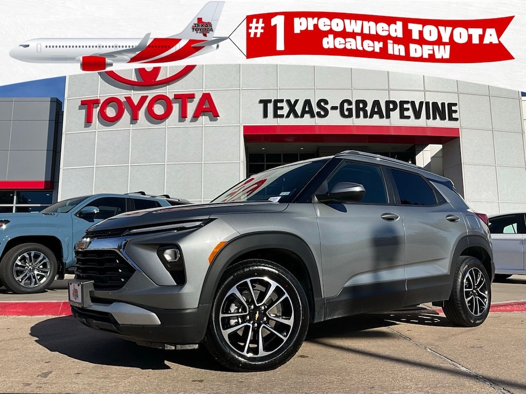 Used 2025 Chevrolet Trailblazer LT SUV