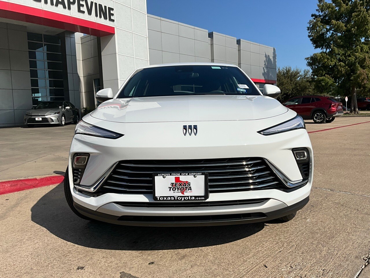 2025 Buick Envista Preferred photo 2