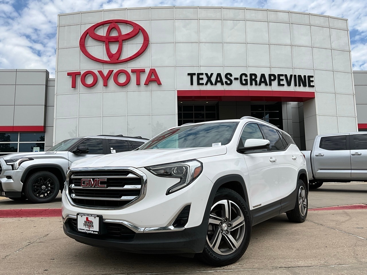 Used 2020 GMC Terrain SLT with VIN 3GKALPEV1LL189844 for sale in Grapevine, TX