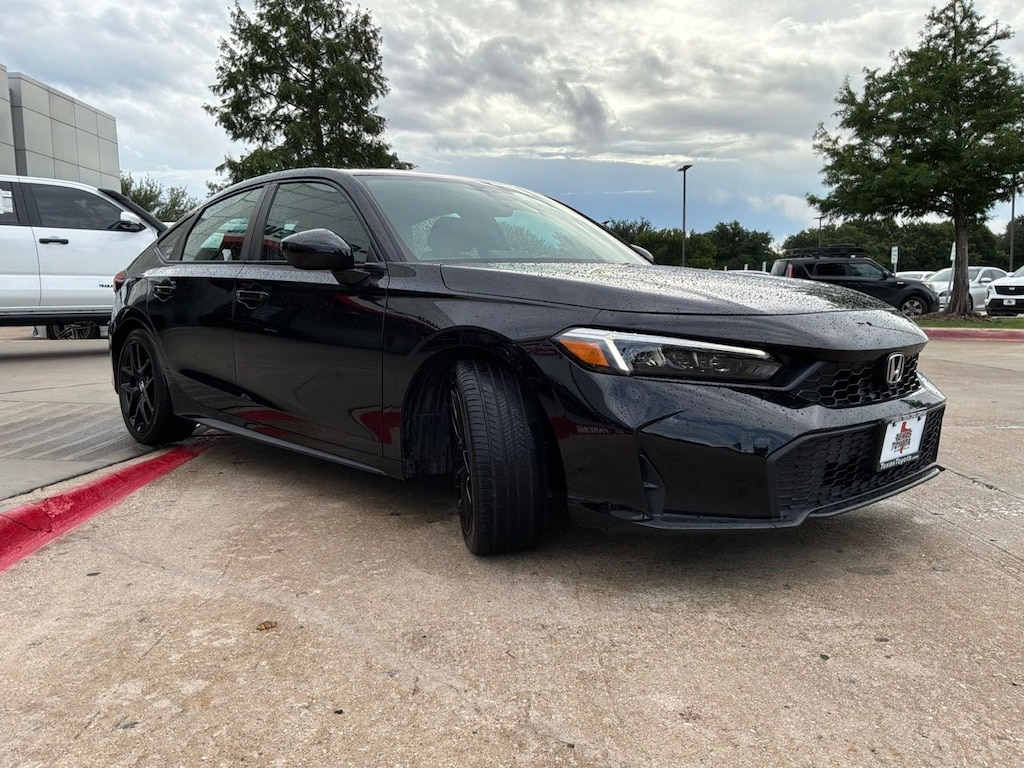 Used 2025 Honda Civic Sport Hatchback