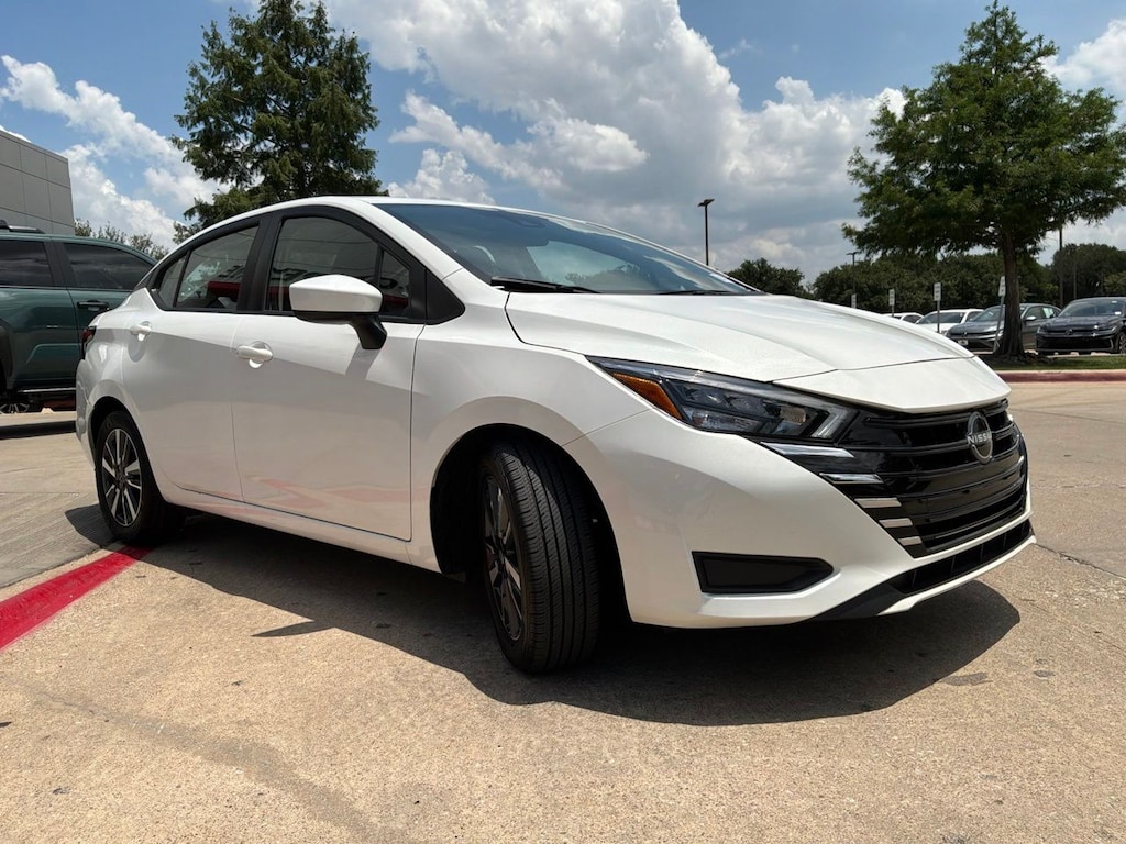 Used 2025 Nissan Versa 1.6 SV Sedan