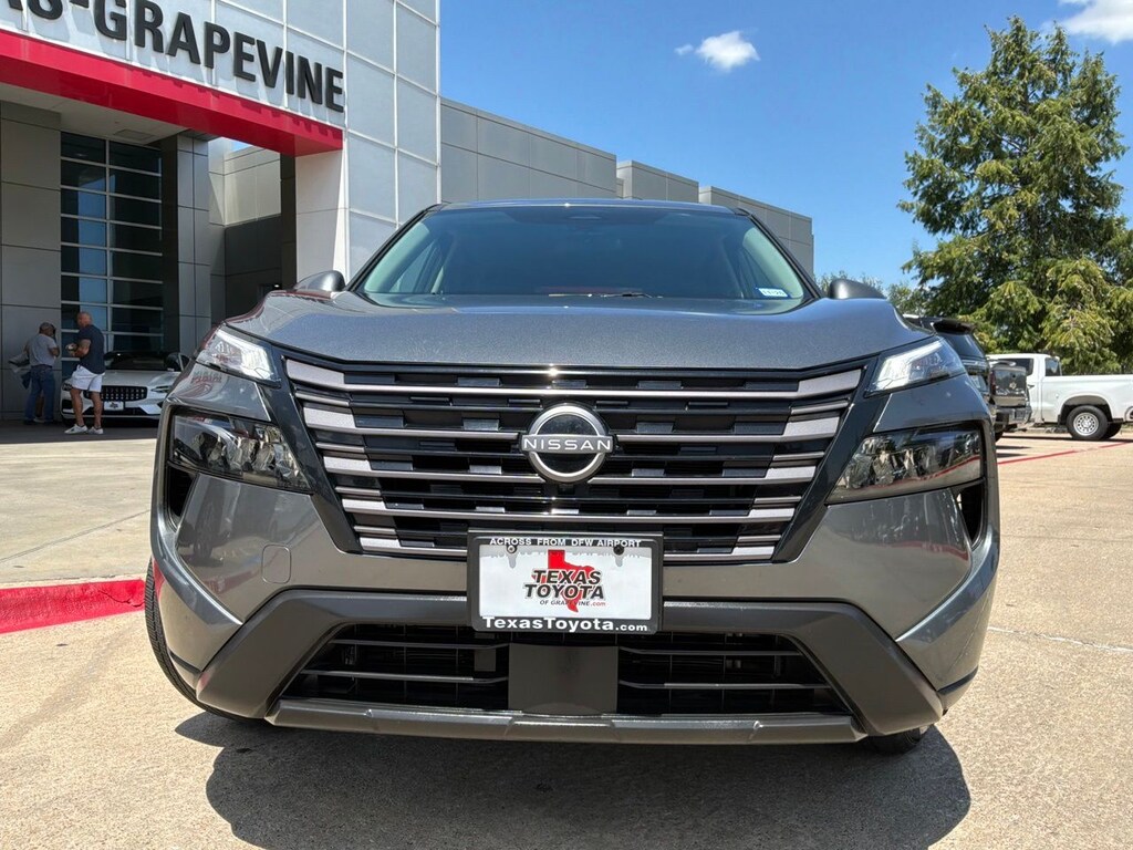 Used 2026 Nissan Rogue SV SUV