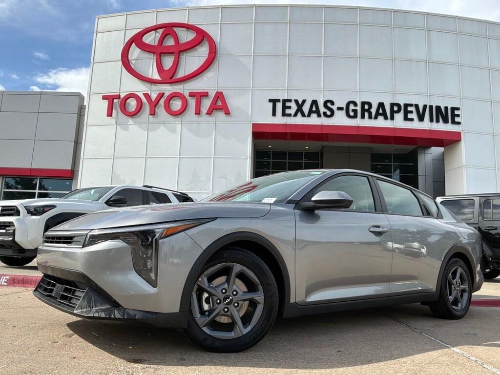 Used 2025 Kia