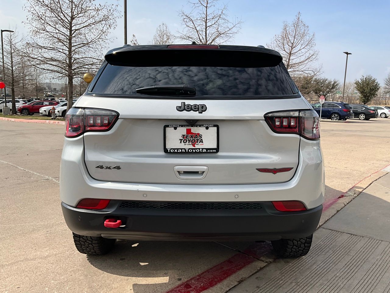 2025 Jeep Compass Trailhawk - Photo 7