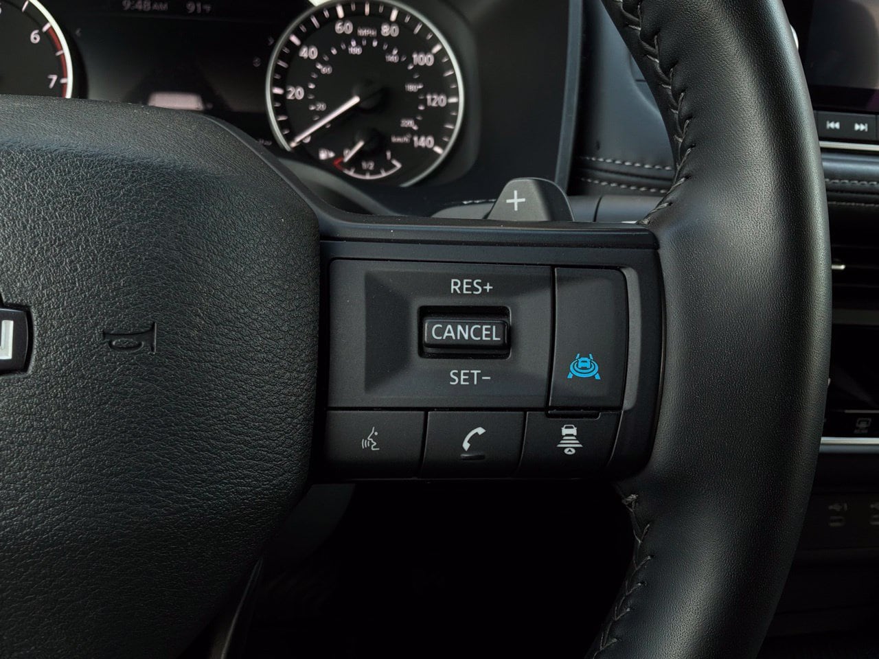 2025 Nissan Rogue SV - Photo 37