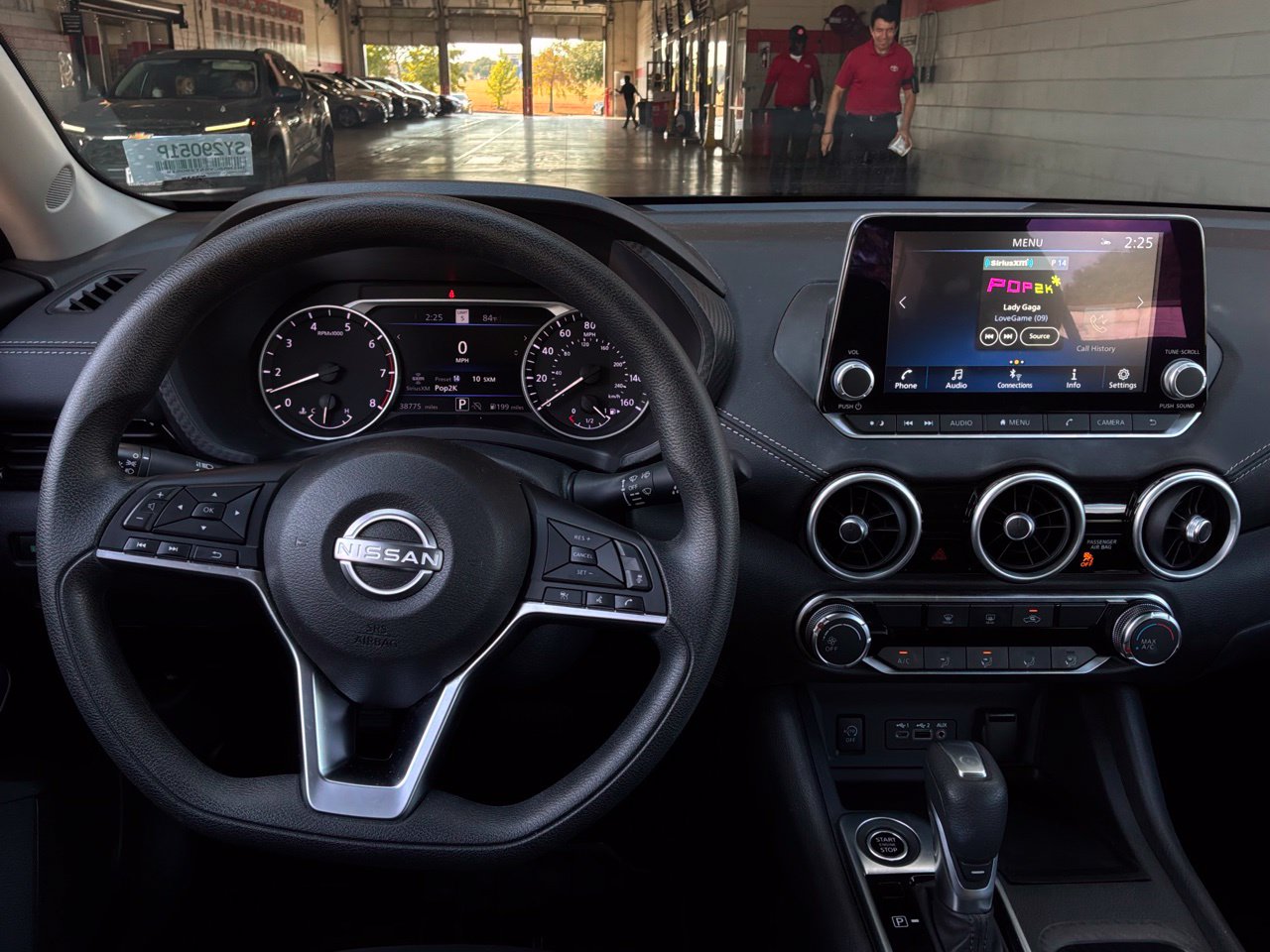 2025 Nissan Sentra SV - Photo 14