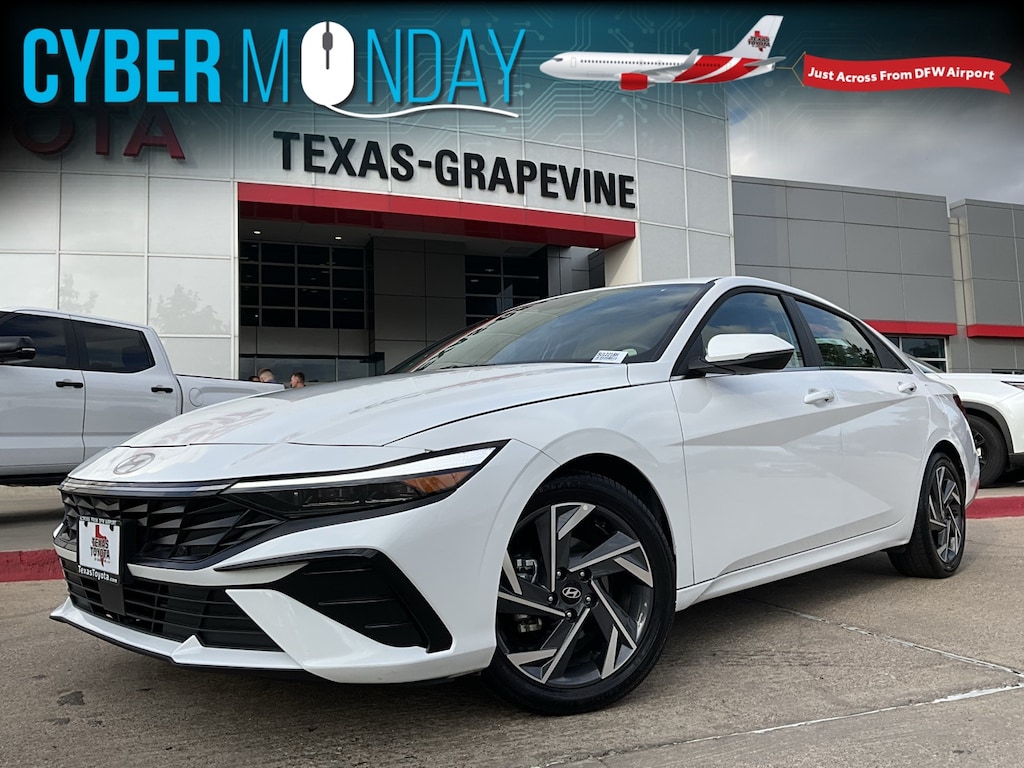 Used 2025 Hyundai Elantra Hybrid Limited Sedan