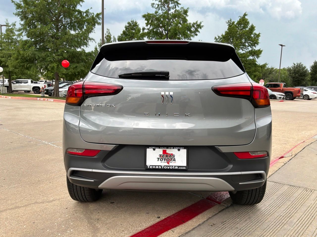 View vehicle photo 7