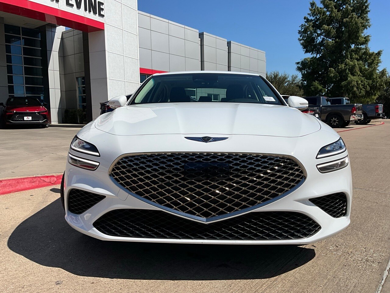 2025 Genesis G70 2.5T photo 3