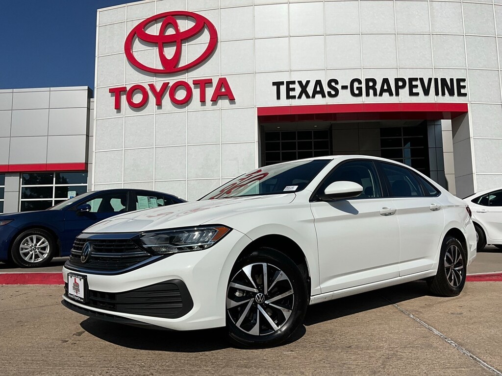 Used 2024 Volkswagen Jetta 1.5T S Sedan