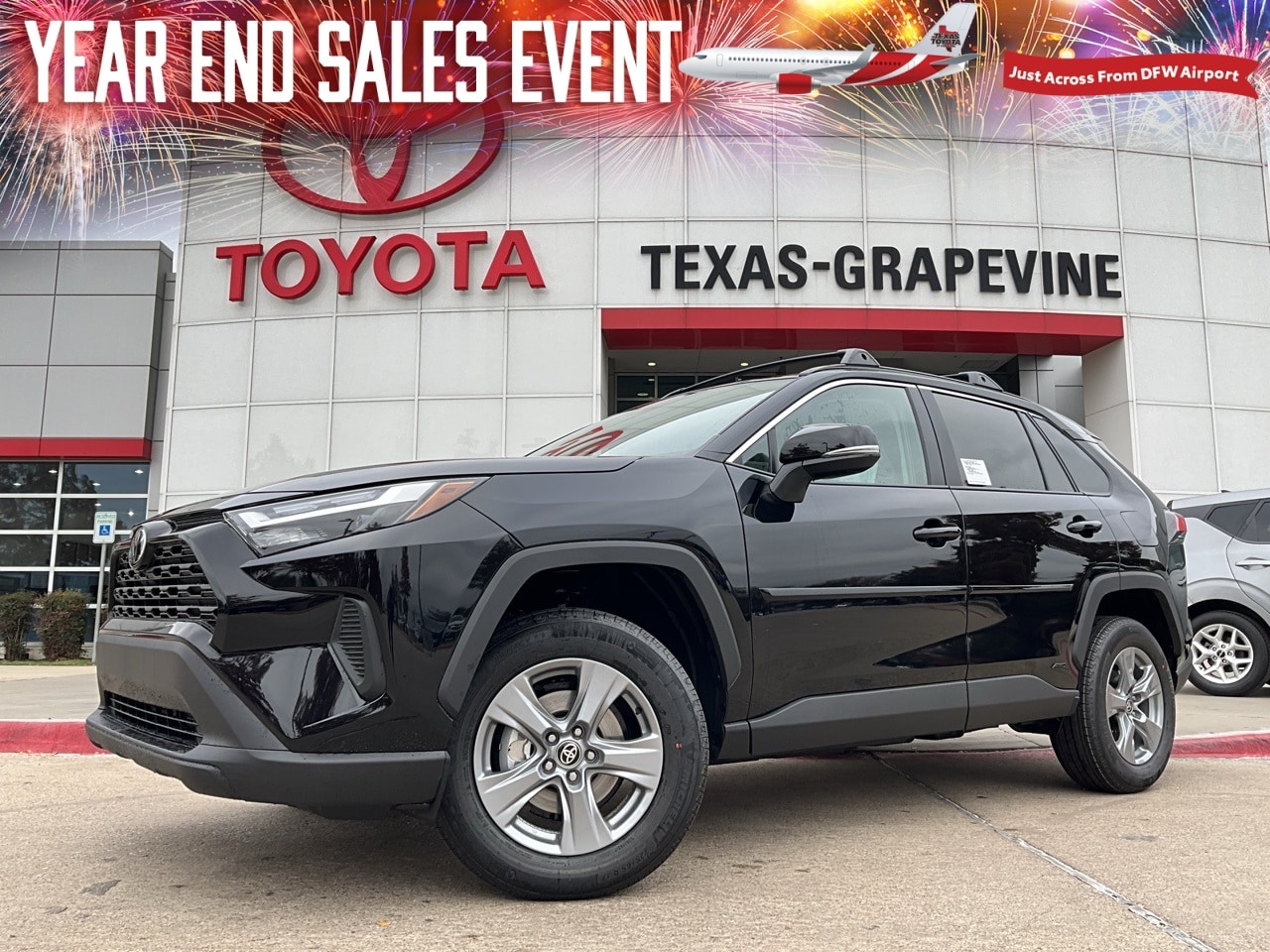 2025 Toyota RAV4 XLE's photo