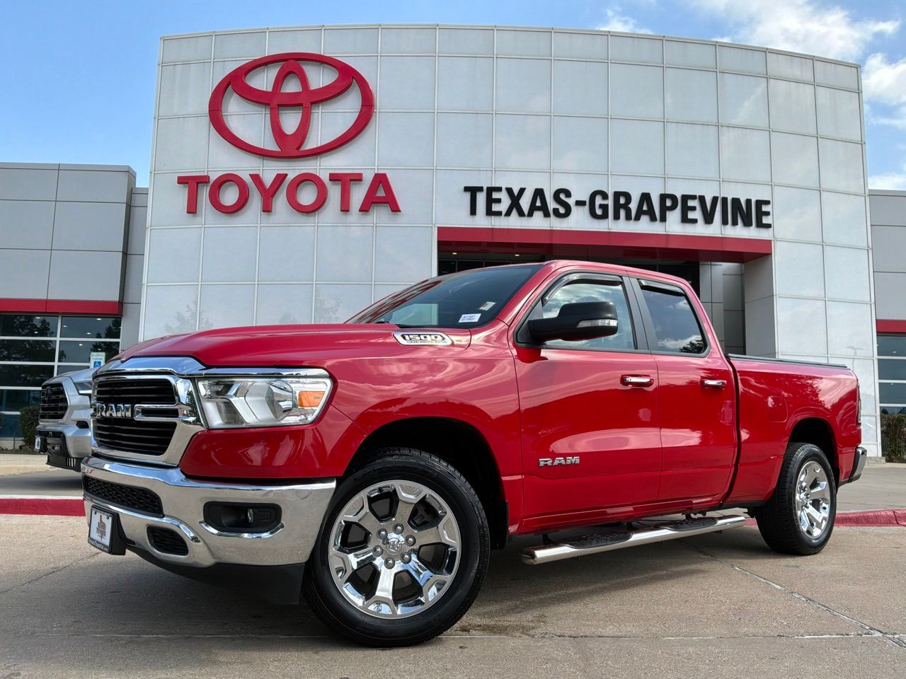 Vehicle Image 2