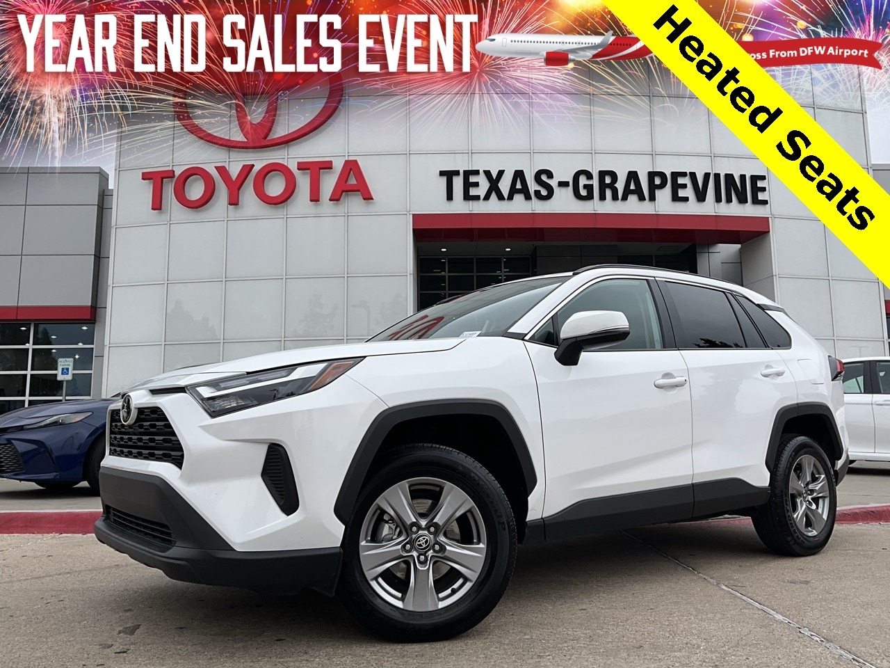 2025 Toyota RAV4 XLE's photo