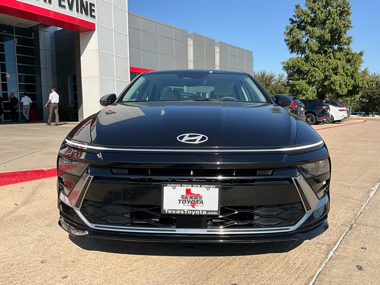 2024 Hyundai Sonata Hybrid SEL photo 3