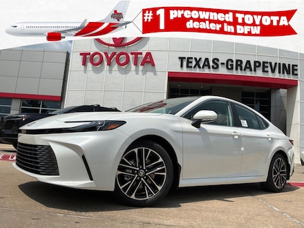 2026 Toyota Camry XLE Car