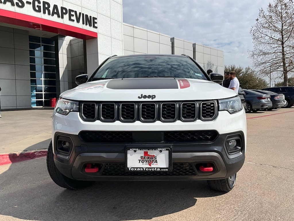 Used 2025 Jeep Compass Trailhawk SUV