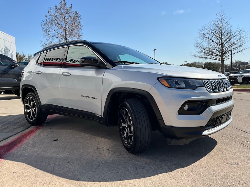 Used 2025 Jeep Compass Limited SUV