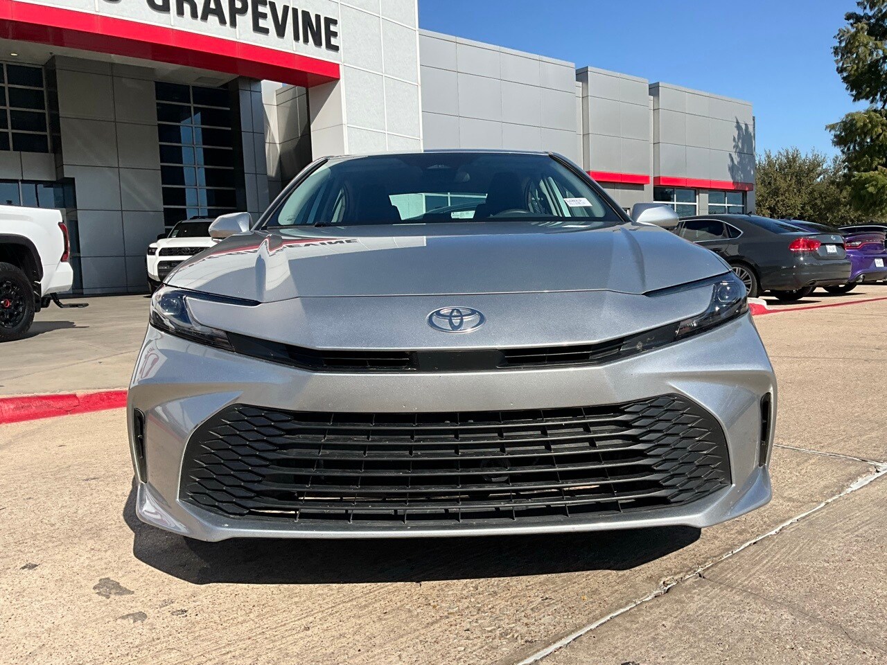 2025 Toyota Camry LE photo 3