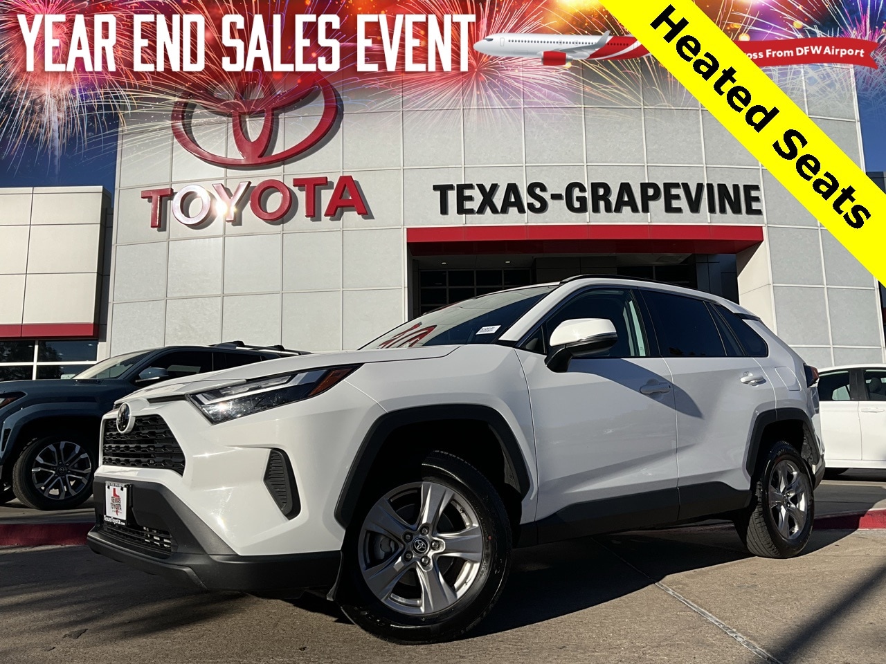 2025 Toyota RAV4 XLE's photo