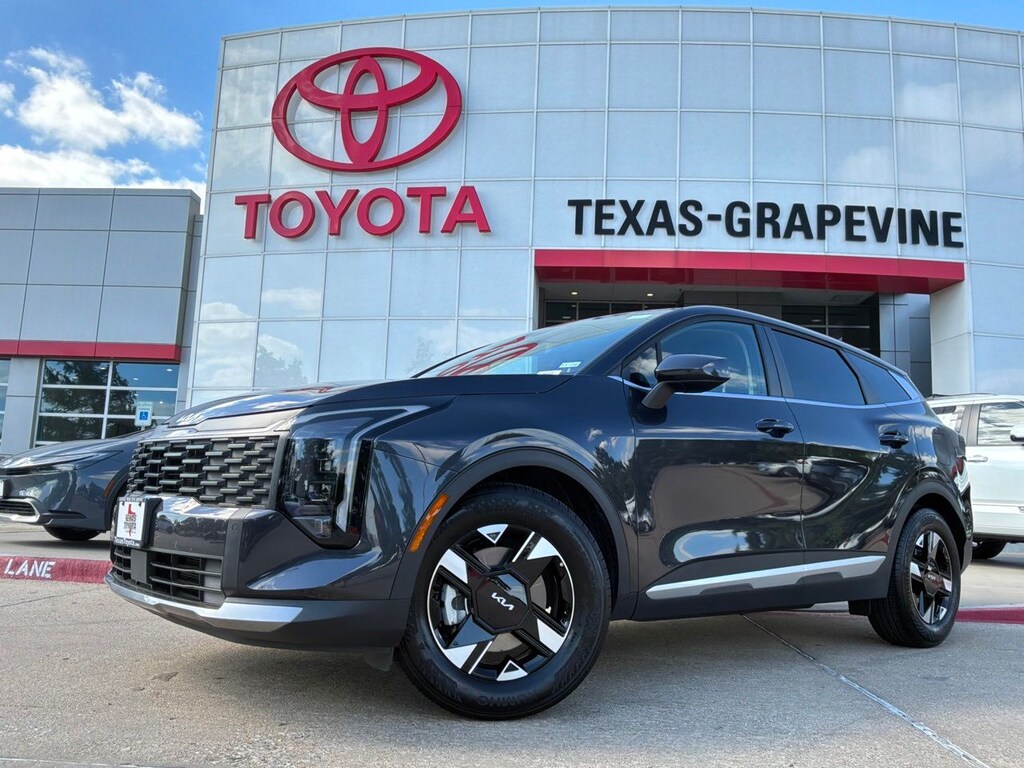 Used 2026 Kia Sportage LX SUV