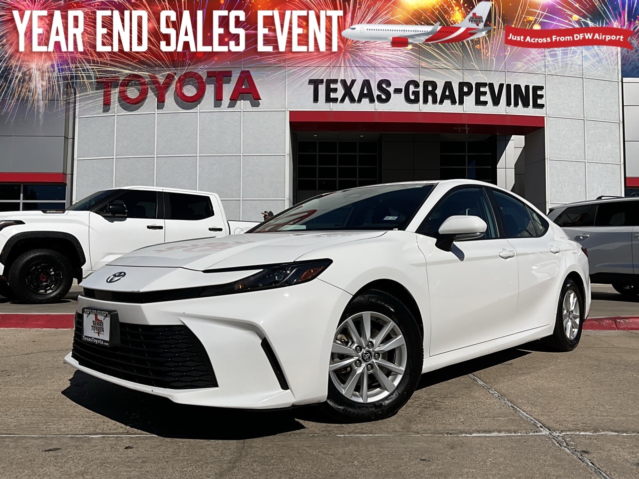 2025 Toyota Camry LE's photo