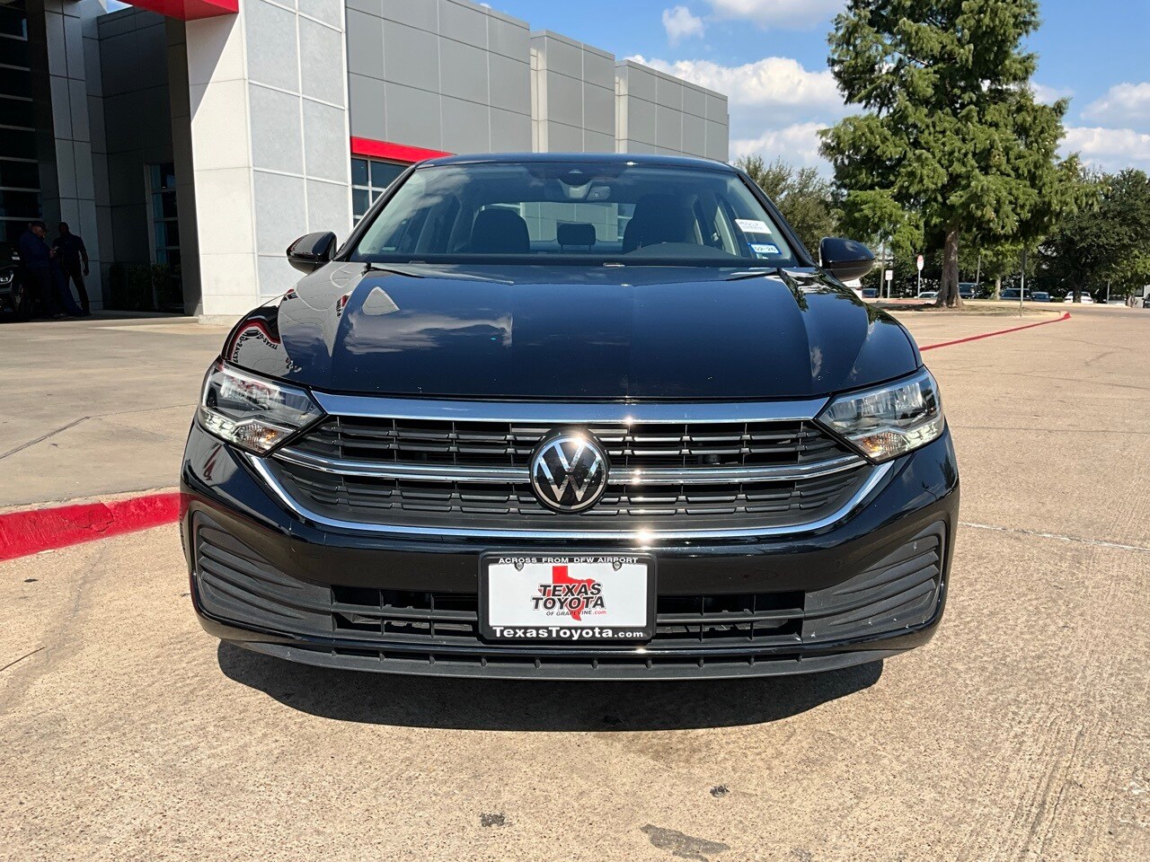 2024 Volkswagen Jetta 1.5T S photo 3