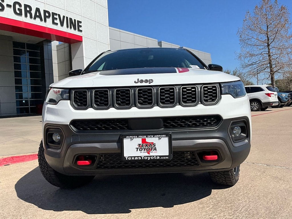 Used 2025 Jeep Compass Trailhawk SUV