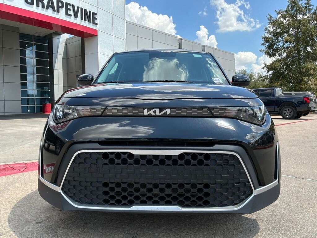 Used 2025 Kia