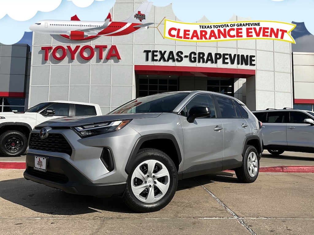 New 2025 Toyota RAV4 LE SUV