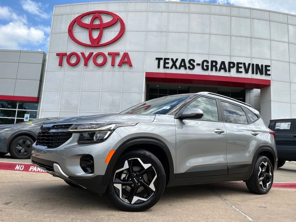 Used 2025 Kia Seltos S SUV