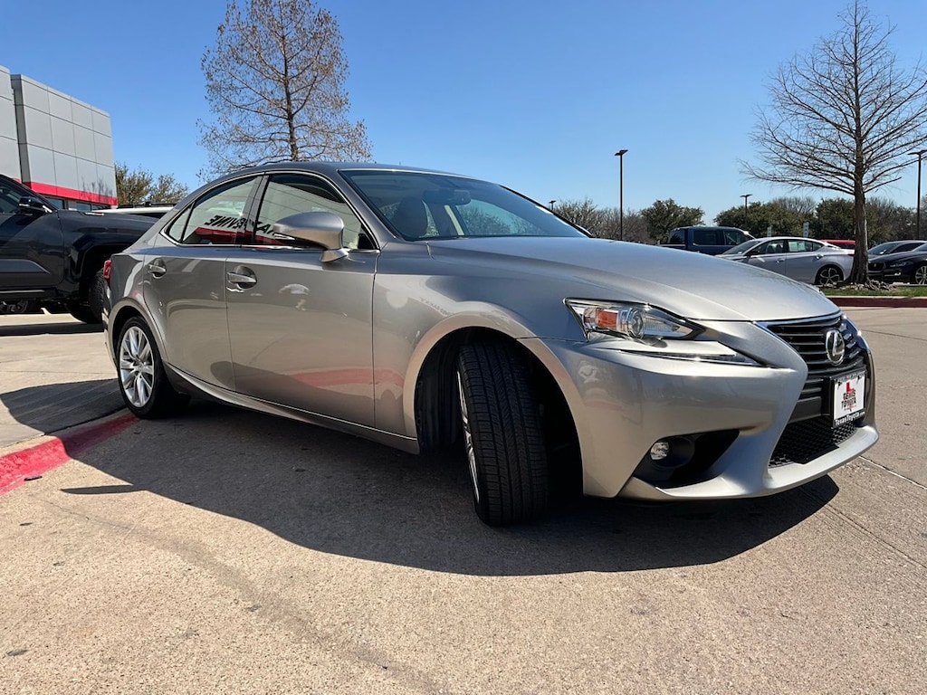 Used 2016 Lexus IS 200t Sedan