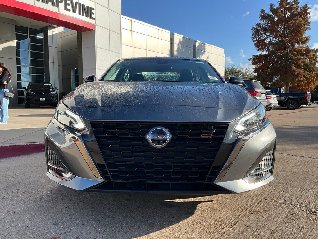Used 2025 Nissan