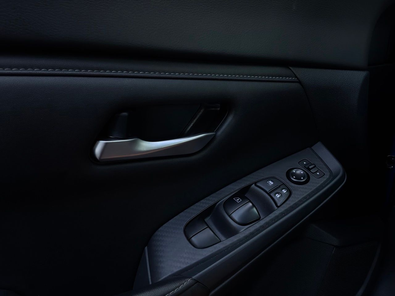 2025 Nissan Sentra SV - Photo 21