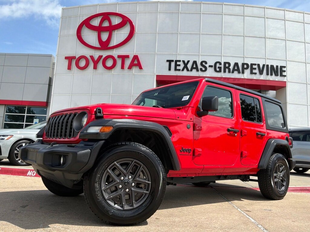 Used 2025 Jeep