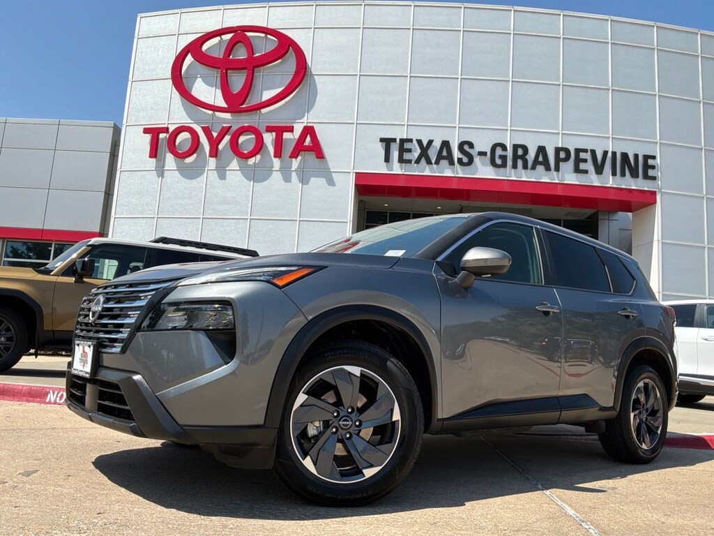 Used 2025 Nissan