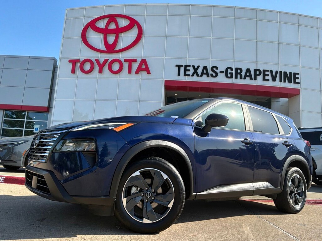 Used 2025 Nissan