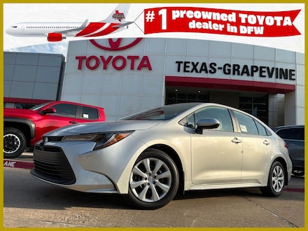 2026 Toyota Corolla LE Car