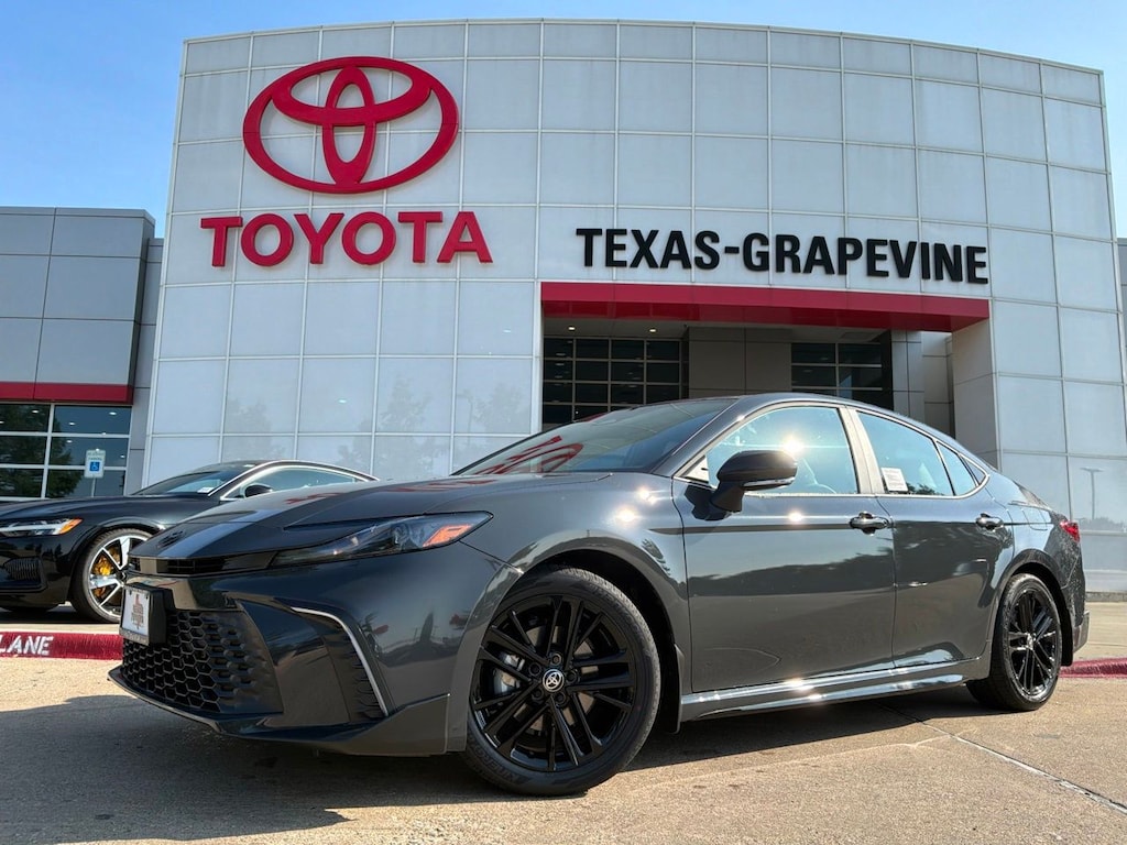 New 2026 Toyota Camry SE Sedan