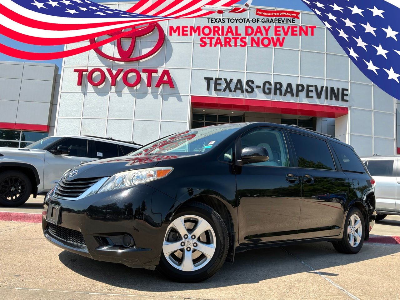 2013 Toyota Sienna LE V6 8-Passenger's photo