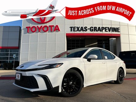 2026 Toyota Camry SE Sedan