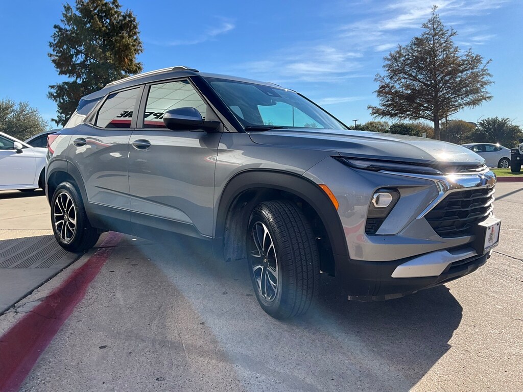 Used 2025 Chevrolet Trailblazer LT SUV