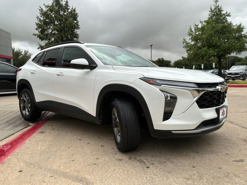 Used 2025 Chevrolet