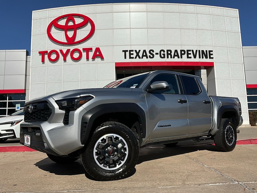 Used 2025 Toyota Tacoma TRD Off-Road Truck