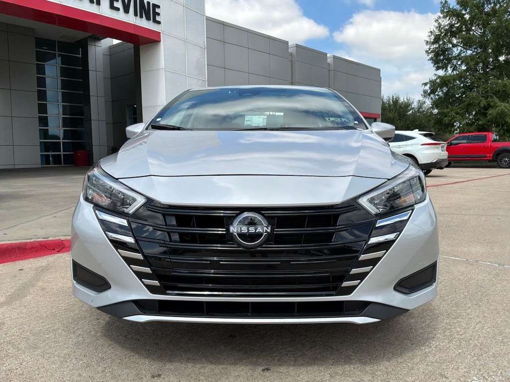 Used 2025 Nissan
