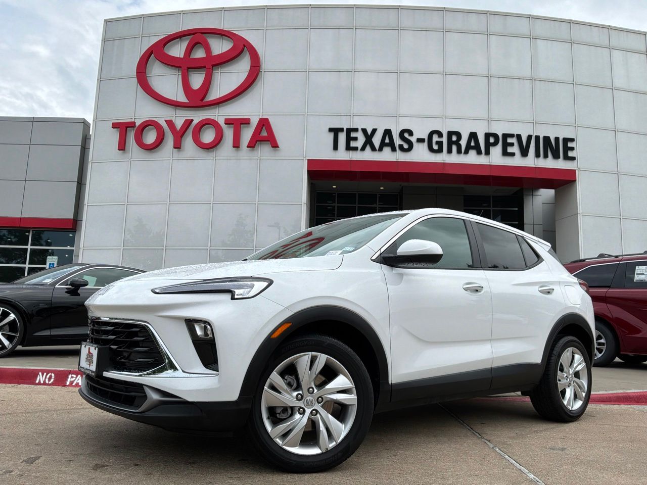 Vehicle Image 2