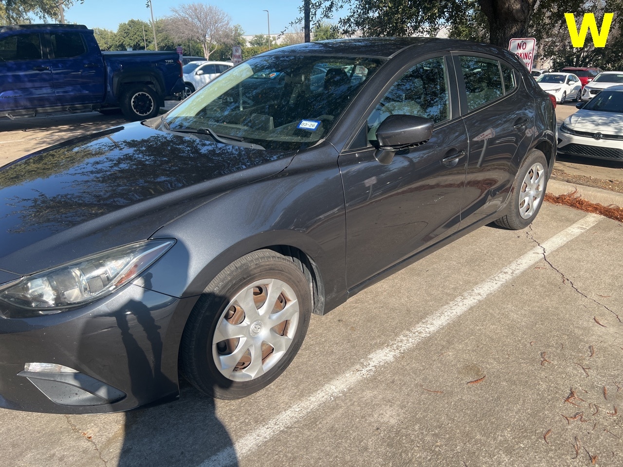 2016 Mazda MAZDA3 i Sport's photo