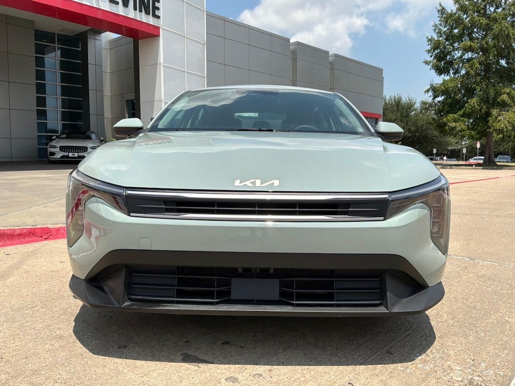 Used 2025 Kia