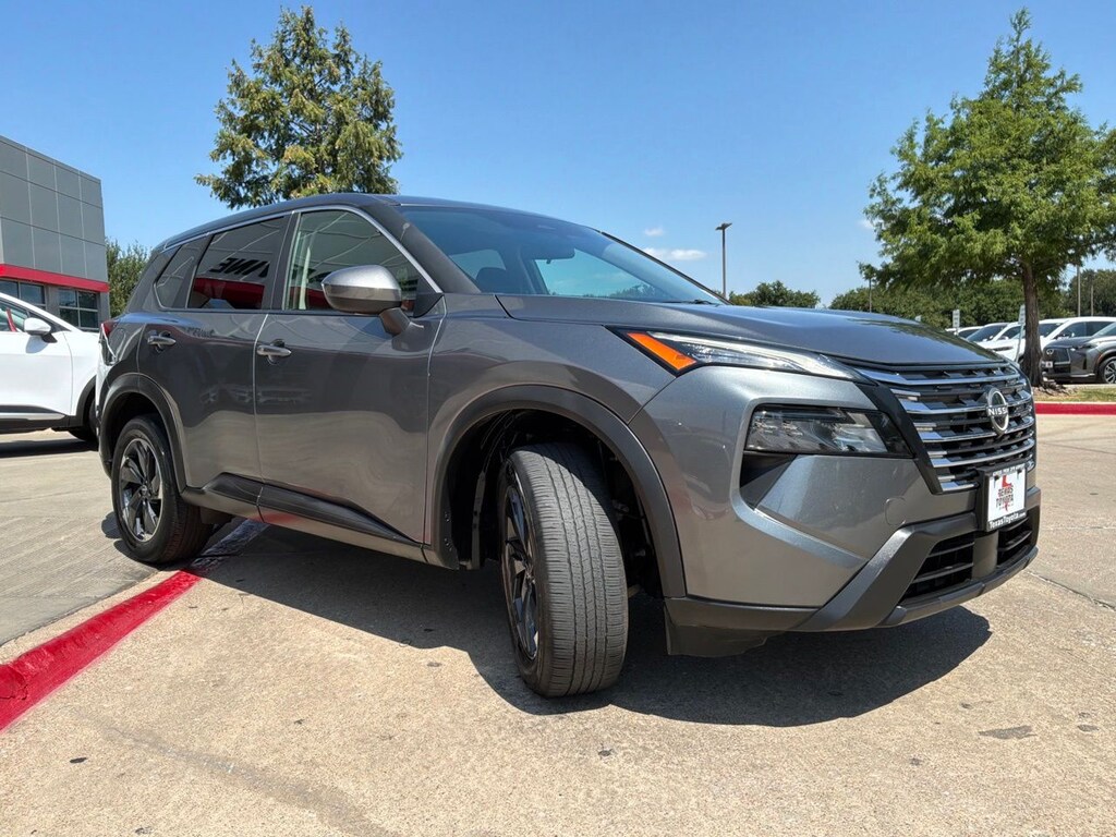 Used 2025 Nissan